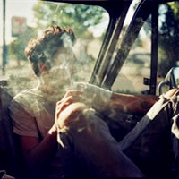 伤感抽烟男生头像 抽的不是烟,抽的是寂寞吐出的是伤感