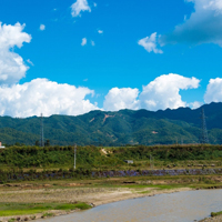 云南云峰山自然风景头像图片,山高谷深，陡峭险峻