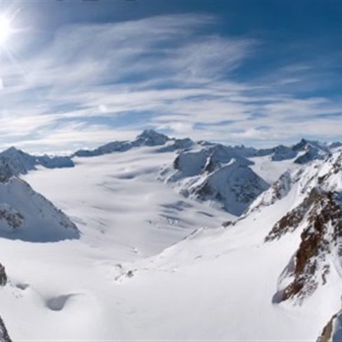巍峨的雪山风景微信头像，用雪景做微信头像太个性