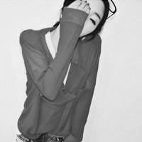 女生超伤感黑白qq头像图片,受伤内心深处受到温抚,又被重新唤起
