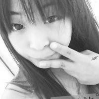 女生超伤感黑白qq头像图片,受伤内心深处受到温抚,又被重新唤起