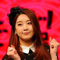 韩国美女歌手秀彬甜美QQ头像图片_乌龟组合成员,很迷人
