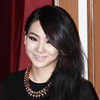 韩国女歌手李彩琳整容后QQ头像_开创了韩国女子组合的新气象