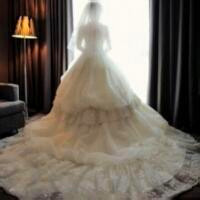 穿婚纱的女生头像,白色的,红色的室内外写真照片
