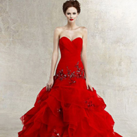 穿红色婚纱女生头像,最幸福也是女人最期盼的日子