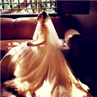 穿婚纱的女人最美，婚纱美女背影唯美头像图片