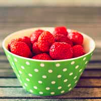 可爱甜点,水果头像图片,有我最爱的草莓