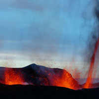 火山爆发的图片，微信个性头像