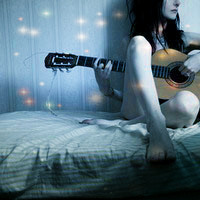 女生弹吉他头像,弹吉他的女生头像图片大全