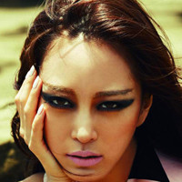 韩国知名女演员韩艺瑟整容前照片,最新写真QQ头像图片成熟的美女