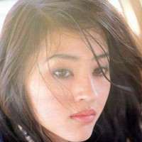 日本女演员小泽真珠清新甜美头像_开朗、活泼、不服气很迷人