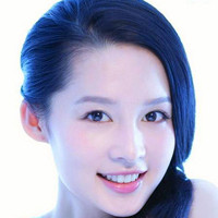中国新生代演员李沁QQ头像图片,甜美美女_附李沁个人资料