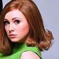 英国演员凯伦·吉兰性感QQ头像_一头漂亮的红色长发，充满青春朝气
