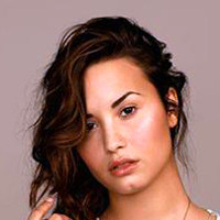美国新生代女演员黛米·洛瓦托QQ头像_Demetria Devonne "Demi" Lovato