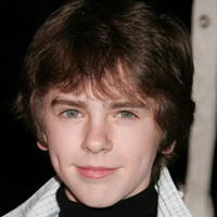 英国著名童星弗莱迪·海默QQ头像_Freddie Highmore