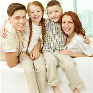 表达一家人幸福的头像 温馨幸福美满的家庭图片