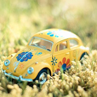 童年回忆小汽车_个性好看的卡通玩具小汽车图片大全
