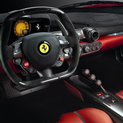 红色法拉利头像，法拉利ferrari laferrari照片