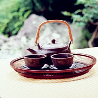 日式茶具,坐下来慢慢的品尝一杯