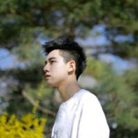 面带微笑小清新帅哥头像,帅的无敌了