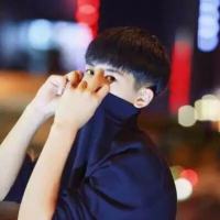 帅气的样子,真的暖到我了,从脸上就看的出他的自信来