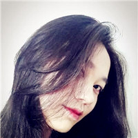 简单利落又显气质时尚女生头像,玩手机的,戴口罩的