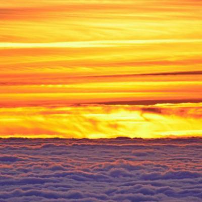 2020年美丽风景微信头像图片，仙气缭绕的云海风景图片