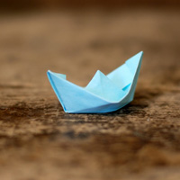 小纸船个性唯美头像,我童年最爱折的小船儿,你们爱吗