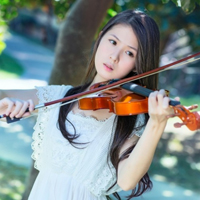 拉小提琴的女生头像,唯美好看拉小提琴的女孩