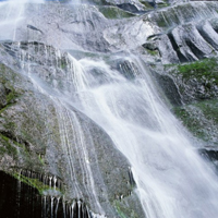 庐山瀑布的景色, 飞流直下三千尺