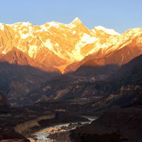 西藏南迦巴瓦峰图片,中国西藏林芝地区最高的山