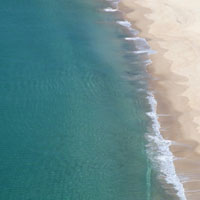 美丽的海滩图片，微信头像蓝天大海图片
