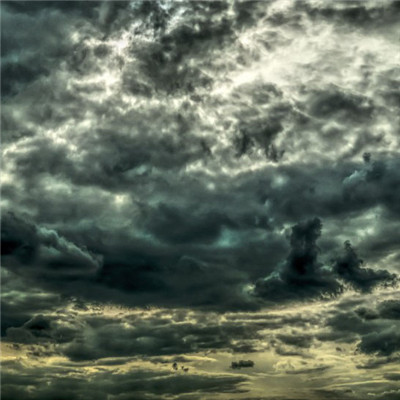 个性风景头像 布满乌云的天空图片
