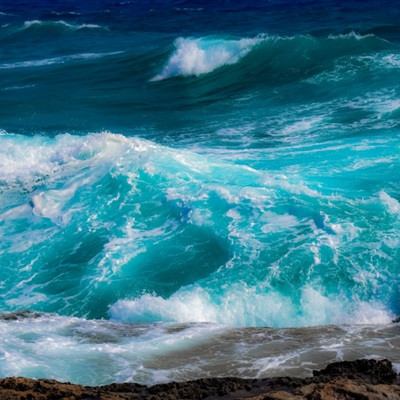 海浪微信头像高清 好看汹涌的海浪图片