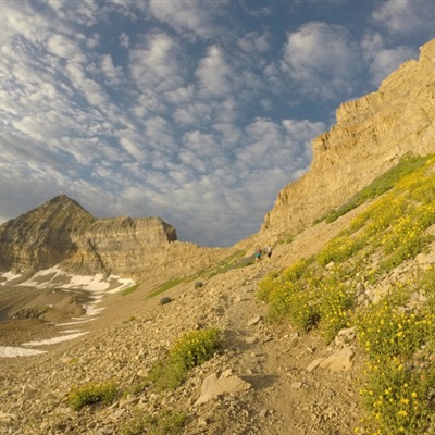 大自然的风景头像图片，内蒙古喀喇昆仑山风景图片