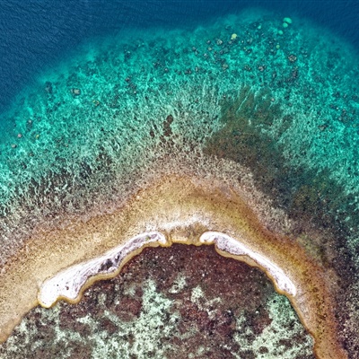 唯美海边头像 红色海岸高清美景图片