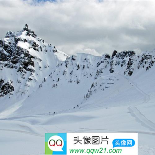 好看唯美高清真实的雪山风景头像图片大全