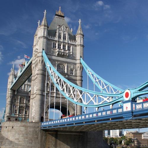 好看的风景头像，唯美伦敦塔桥做微信头像也不错吧