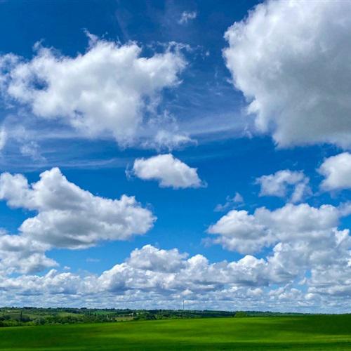 大自然才是最美的，蓝天白云风景微信头像
