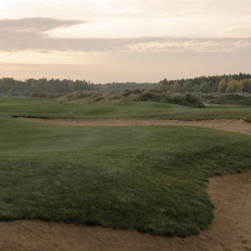 高清微信头像，绿色清新的高尔夫球场图片大全