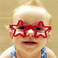 最萌的超乖眼镜宝宝头像,可爱又有范的孩子